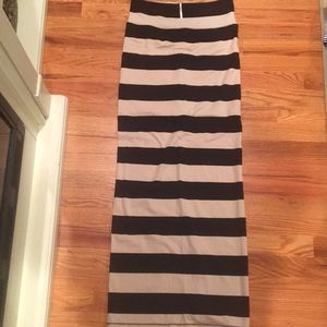 Free people long skirt Sz. Xs